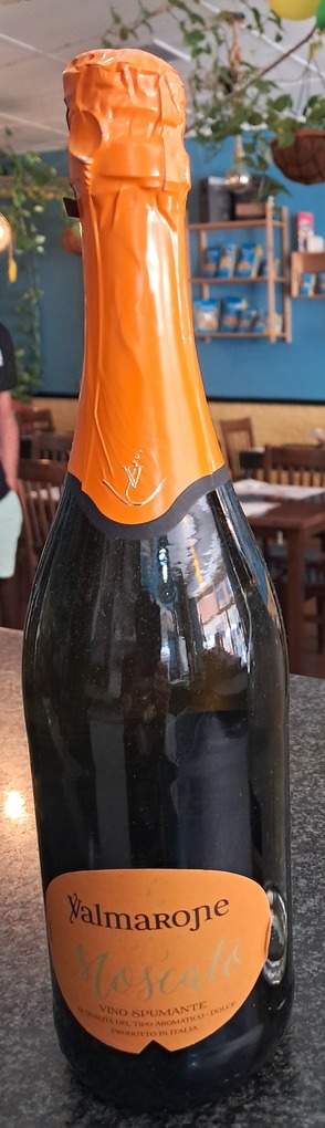 vino_frizzante_moscato_dolce